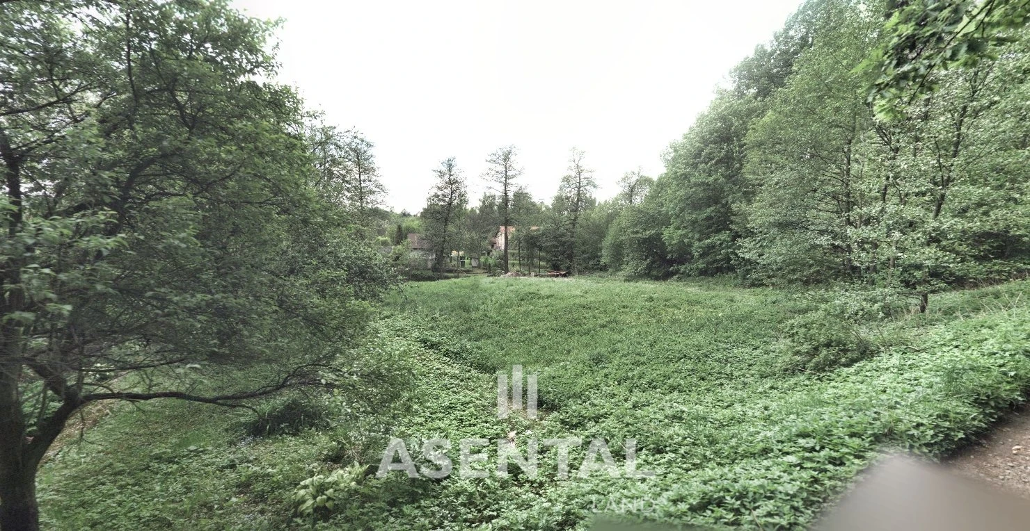 Prodej souboru pozemků o celkové výměře 5 850 m² v k.ú. Orlová